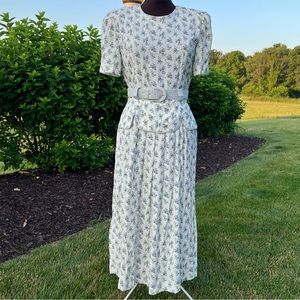 Vintage Blue & White Jessica Howard Dress